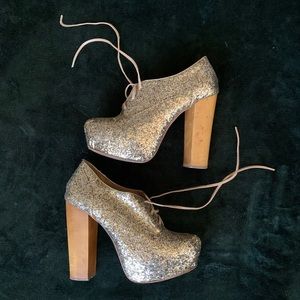 Steve Madden JeffreyCampbell-style platform heels